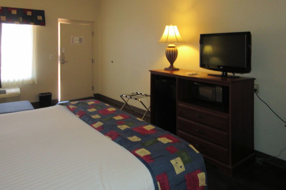 Quality Inn Benson I-10 Exit 304 エクステリア 写真
