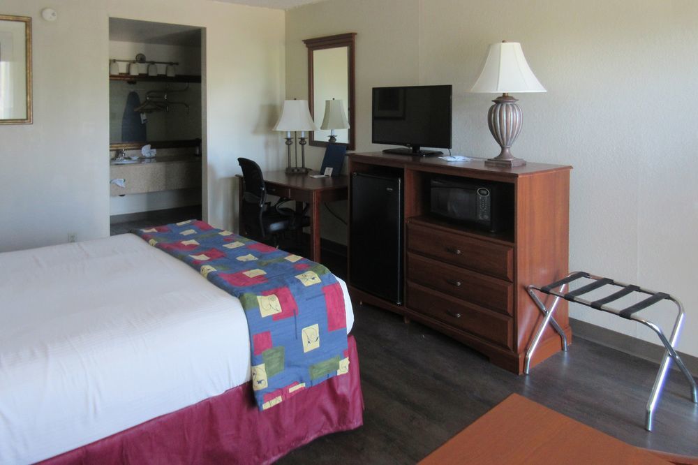 Quality Inn Benson I-10 Exit 304 エクステリア 写真