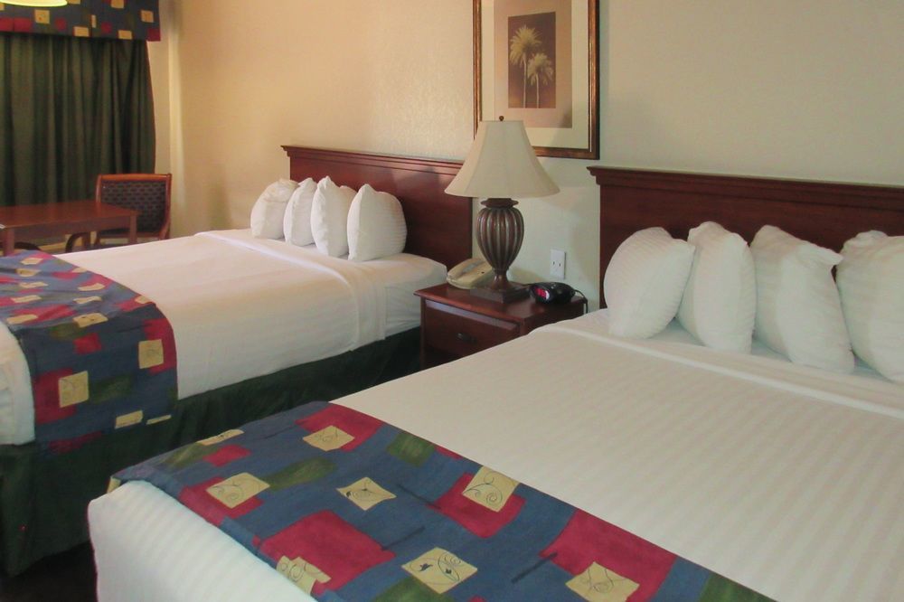 Quality Inn Benson I-10 Exit 304 エクステリア 写真